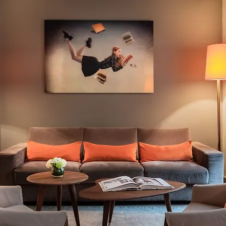 Le Tourville By Inwood 4*