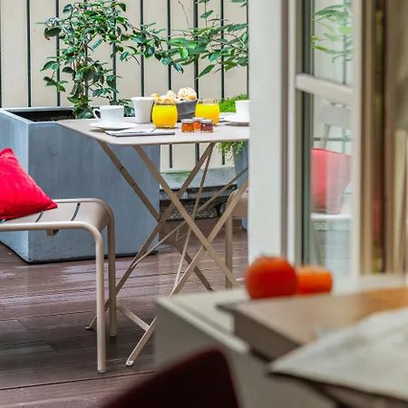 فندق Le Tourville By Inwood 4*