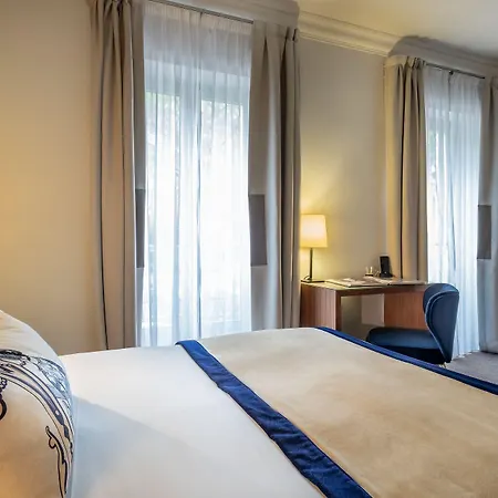 فندق Le Tourville By Inwood