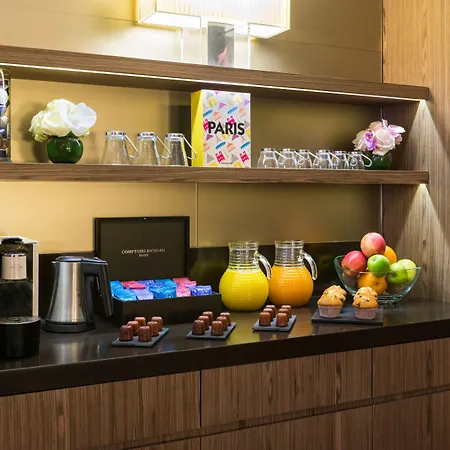 Le Tourville By Inwood