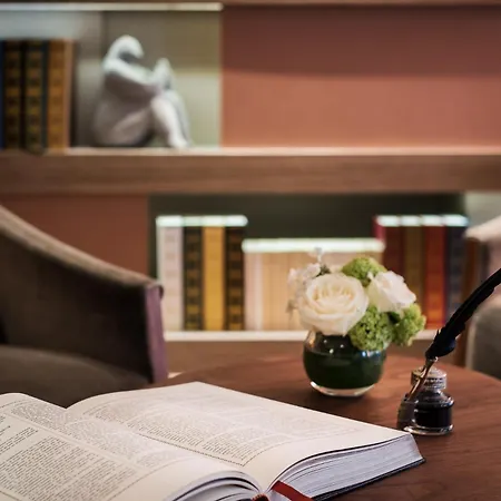 Le Tourville By Inwood فندق 4*