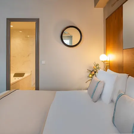 Le Tourville By Inwood 4*