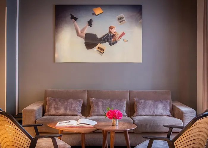 Hotel Le Tourville Eiffel 4*