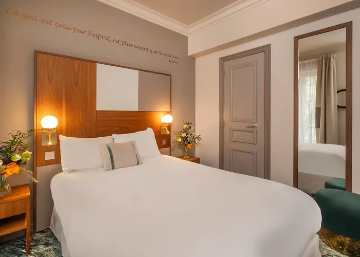 Le Tourville Eiffel Hotel 4*