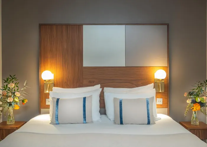 Le Tourville Eiffel Hotel 4*