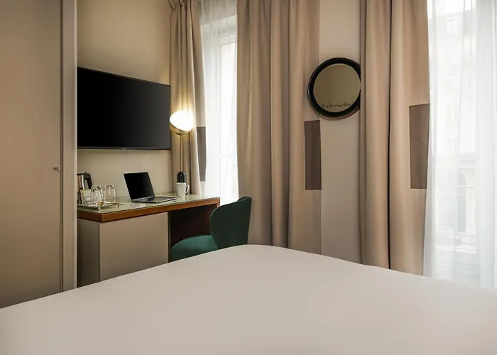 Hotel Le Tourville Eiffel Paris