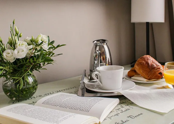 Le Tourville Eiffel Hotel 4*